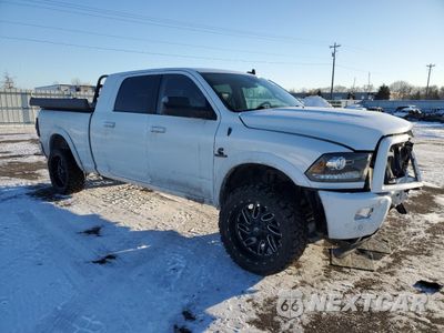 Czwarte zdjęcie samochodu z boku: 2018 RAM 2500 LARAMIE VIN:3C6UR5NL8JG412081 - miniatura