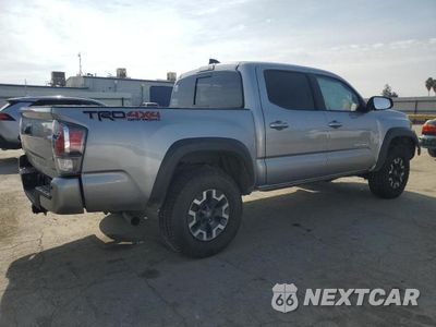 Trzecie zdjęcie samochodu z tyłu: 2021 TOYOTA TACOMA DOUBLE CAB VIN:3TMCZ5AN9MM437637 - miniatura