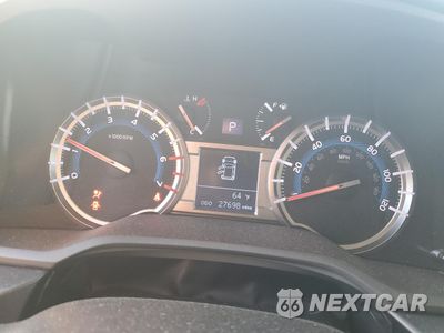 Zdjęcie 9 z 16 samochodu: 2019 TOYOTA 4RUNNER SR5 VIN:JTEBU5JR3K5625887 - miniatura