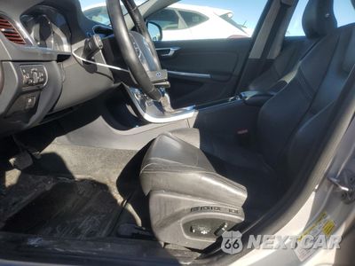 Zdjęcie 7 z 15 samochodu: 2017 VOLVO S60 PLATINUM VIN:LYV402TM5HB151488 - miniatura