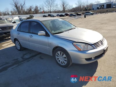 Czwarte zdjęcie samochodu z boku: 2006 MITSUBISHI LANCER ES VIN:JA3AJ26E46U071900 - miniatura