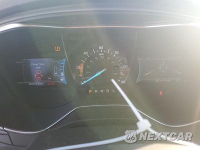 Zdjęcie 9 z 12 samochodu: 2016 FORD FUSION TITANIUM PHEV VIN:3FA6P0SU1GR325665 - miniatura