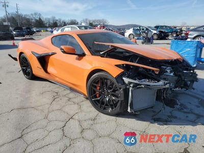 Czwarte zdjęcie samochodu z boku: 2024 CHEVROLET CORVETTE Z06 3LZ VIN:1G1YF2D31R5600486 - miniatura