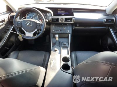 Zdjęcie 8 z 14 samochodu: 2016 LEXUS IS 200T VIN:JTHBA1D21G5020972 - miniatura
