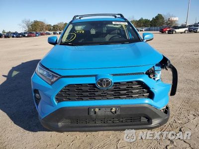 Piąte zdjęcie samochodu w środku: 2020 TOYOTA RAV4 XLE VIN:2T3P1RFV0LC106176 - miniatura