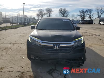 Piąte zdjęcie samochodu w środku: 2017 HONDA RIDGELINE RTL VIN:5FPYK2F6XHB008194 - miniatura