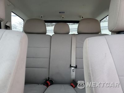 Zdjęcie 10 z 15 samochodu: 2011 FORD ESCAPE XLT VIN:1FMCU0D77BKA67352 - miniatura