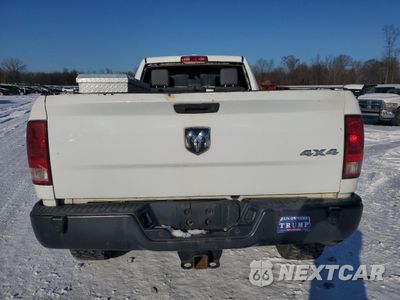 Zdjęcie 6 z 15 samochodu: 2014 RAM 2500 ST VIN:3C6TR5HT4EG243352 - miniatura