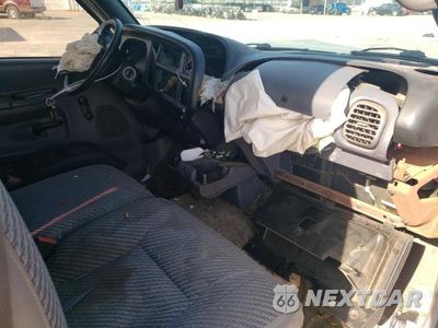 Zdjęcie 8 z 11 samochodu: 1999 DODGE RAM 1500 VIN:3B7HC12Y0XG138274 - miniatura