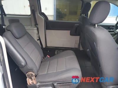 Zdjęcie 11 z 15 samochodu: 2008 DODGE GRAND CARAVAN SE VIN:2D8HN44H28R644081 - miniatura