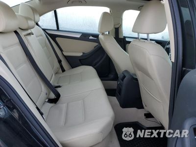 Zdjęcie 10 z 12 samochodu: 2013 VOLKSWAGEN JETTA HYBRID VIN:3VW637AJ1DM278827 - miniatura