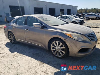 Czwarte zdjęcie samochodu z boku: 2013 HYUNDAI AZERA GLS VIN:KMHFH4JG7DA260834 - miniatura