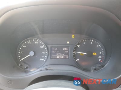 Zdjęcie 9 z 13 samochodu: 2016 MERCEDES-BENZ METRIS VIN:WD3PG2EA8G3198515 - miniatura