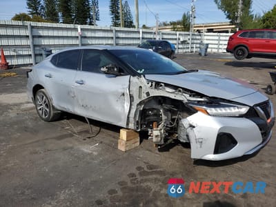 Czwarte zdjęcie samochodu z boku: 2021 NISSAN MAXIMA SV VIN:1N4AA6CV4MC508154 - miniatura