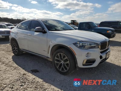 Czwarte zdjęcie samochodu z boku: 2019 BMW X6 XDRIVE50I VIN:5UXKU6C5XK0Z67028 - miniatura