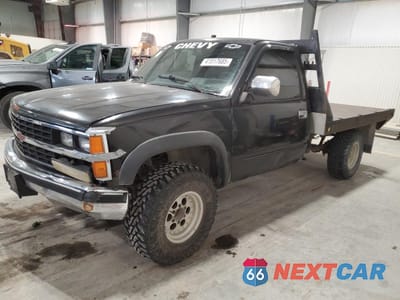 1988 CHEVROLET GMT-400 K2500 1GCFK24K7JZ202486 - główne zdjęcie licytacji z USA - miniatura