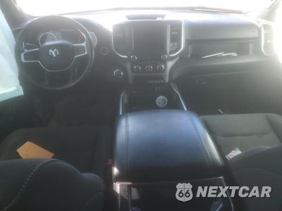 Zdjęcie 8 z 12 samochodu: 2019 RAM 1500 BIG HORN/LONE STAR VIN:1C6SRFFTXKN573519 - miniatura