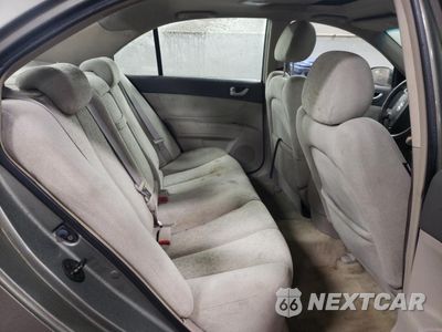Zdjęcie 10 z 13 samochodu: 2007 HYUNDAI SONATA SE VIN:5NPEU46F37H188877 - miniatura