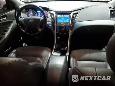 Zdjęcie 8 z 14 samochodu: 2013 HYUNDAI SONATA HYBRID VIN:KMHEC4A40DA092597 - miniatura
