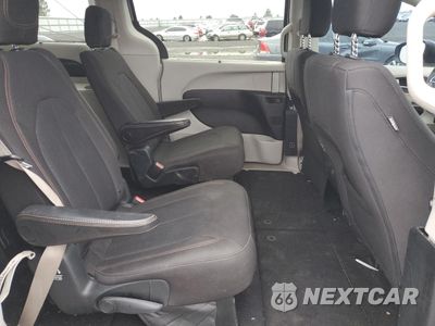 Zdjęcie 11 z 16 samochodu: 2017 CHRYSLER PACIFICA TOURING L VIN:2C4RC1BG9HR778975 - miniatura