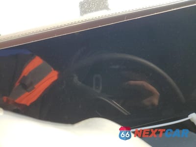 Zdjęcie 9 z 15 samochodu: 2023 RIVIAN R1S LAUNCH EDITION VIN:7PDSGABL5PN007792 - miniatura