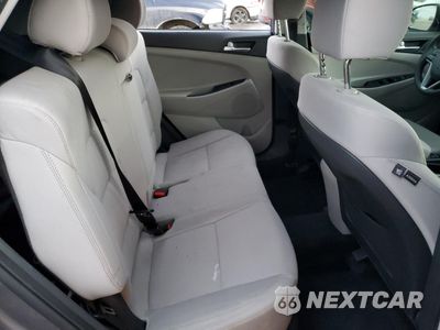 Zdjęcie 11 z 15 samochodu: 2021 HYUNDAI TUCSON SE VIN:KM8J2CA45MU306204 - miniatura