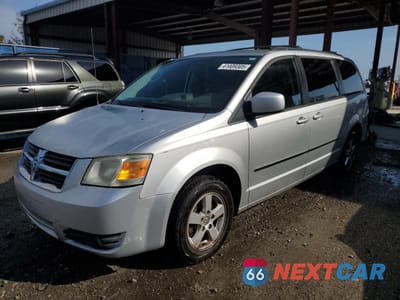 2010 DODGE GRAND CARAVAN SXT 2D4RN5D15AR458832 - główne zdjęcie licytacji z USA - miniatura