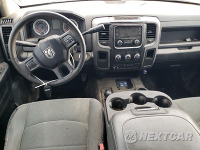 Zdjęcie 8 z 13 samochodu: 2015 RAM 3500 ST VIN:3C63RRGL8FG667093 - miniatura