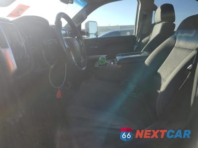 Zdjęcie 7 z 12 samochodu: 2015 CHEVROLET SILVERADO K2500 HEAVY DUTY LT VIN:1GC1KVE89FF569882 - miniatura
