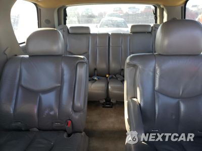 Zdjęcie 10 z 15 samochodu: 2004 GMC YUKON VIN:1GKEC13Z44R192882 - miniatura