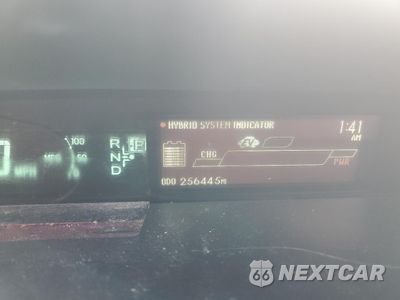 Zdjęcie 9 z 14 samochodu: 2015 TOYOTA PRIUS VIN:JTDKN3DUXF0467377 - miniatura