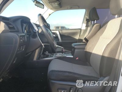 Zdjęcie 7 z 16 samochodu: 2019 TOYOTA 4RUNNER SR5 VIN:JTEBU5JR3K5625887 - miniatura
