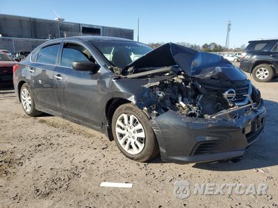 Czwarte zdjęcie samochodu z boku: 2017 NISSAN ALTIMA 2.5 VIN:1N4AL3AP3HC145526 - miniatura