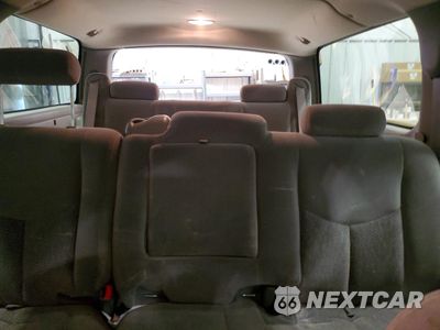 Zdjęcie 10 z 15 samochodu: 2004 CHEVROLET SUBURBAN K1500 VIN:1GNFK16Z94J138840 - miniatura