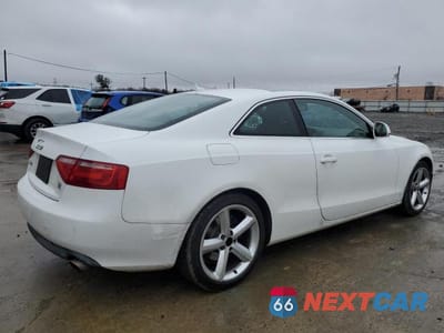 Trzecie zdjęcie samochodu z tyłu: 2009 AUDI A5 QUATTRO VIN:WAUDK78T09A014925 - miniatura