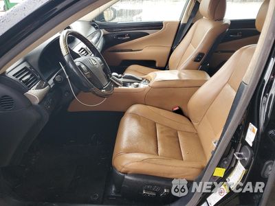 Zdjęcie 7 z 12 samochodu: 2015 LEXUS LS 460L VIN:JTHDL5EF5F5007359 - miniatura
