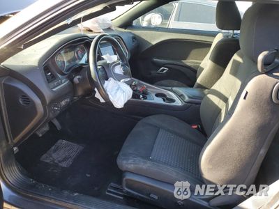 Zdjęcie 13 z 30 samochodu: 2021 DODGE CHALLENGER SXT VIN:2C3CDZAG1MH623408 - miniatura