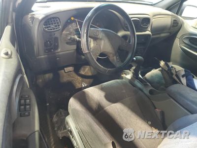 Zdjęcie 8 z 13 samochodu: 2004 CHEVROLET TRAILBLAZER LS VIN:1GNDT13S542149033 - miniatura