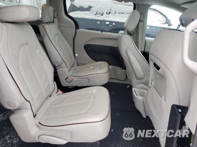 Zdjęcie 12 z 16 samochodu: 2019 CHRYSLER PACIFICA LIMITED VIN:2C4RC1GG8KR705628 - miniatura