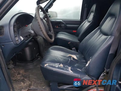 Zdjęcie 7 z 15 samochodu: 2002 CHEVROLET ASTRO VIN:1GCDL19X72B149026 - miniatura