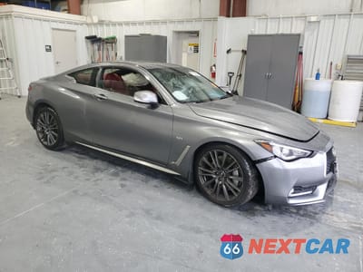 Czwarte zdjęcie samochodu z boku: 2017 INFINITI Q60 PREMIUM VIN:JN1EV7EK2HM436141 - miniatura
