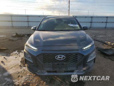 Piąte zdjęcie samochodu w środku: 2018 HYUNDAI KONA SEL VIN:KM8K62AA9JU095609 - miniatura