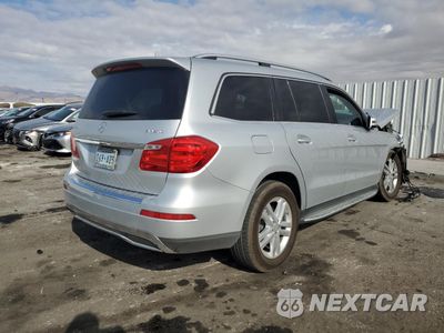 Trzecie zdjęcie samochodu z tyłu: 2014 MERCEDES-BENZ GL 450 4MA VIN:4JGDF7CE8ED370044 - miniatura