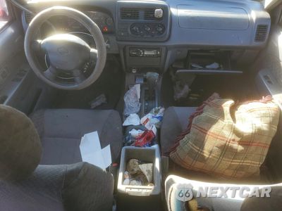 Zdjęcie 8 z 15 samochodu: 2001 NISSAN XTERRA XE VIN:5N1ED28T11C591410 - miniatura