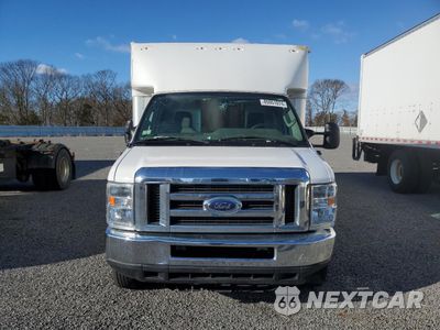 Piąte zdjęcie samochodu w środku: 2016 FORD ECONOLINE E350 SUPER DUTY CUTAWAY VAN VIN:1FDWE3FL1GDC39439 - miniatura