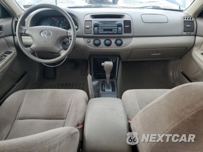 Zdjęcie 8 z 14 samochodu: 2002 TOYOTA CAMRY LE VIN:4T1BE32K02U589732 - miniatura