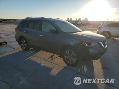 Czwarte zdjęcie samochodu z boku: 2017 NISSAN PATHFINDER S VIN:5N1DR2MN1HC632908 - miniatura
