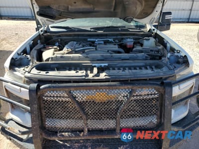 Zdjęcie 11 z 12 samochodu: 2024 CHEVROLET SILVERADO K2500 CUSTOM VIN:1GC4YMEY4RF180500 - miniatura