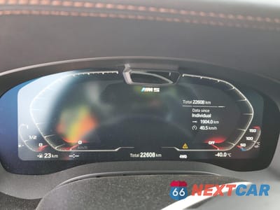 Zdjęcie 9 z 13 samochodu: 2021 BMW M5 VIN:WBS83CH07MCH20153 - miniatura