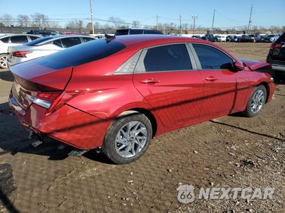 Trzecie zdjęcie samochodu z tyłu: 2024 HYUNDAI ELANTRA BLUE VIN:KMHLM4DJ3RU095005 - miniatura